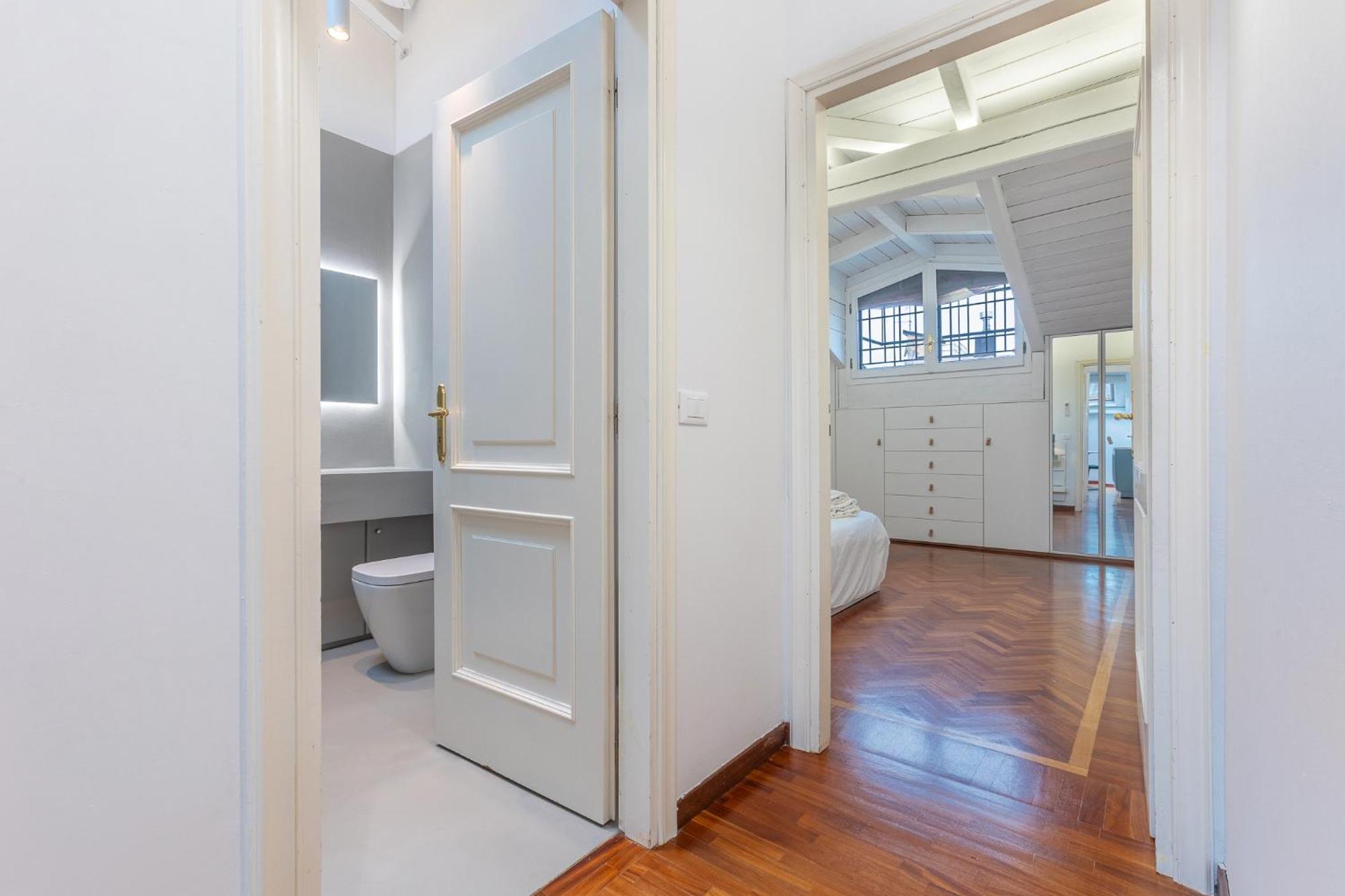 Pratello Elegante E Raffinata Mansarda Appartement Bologna Buitenkant foto
