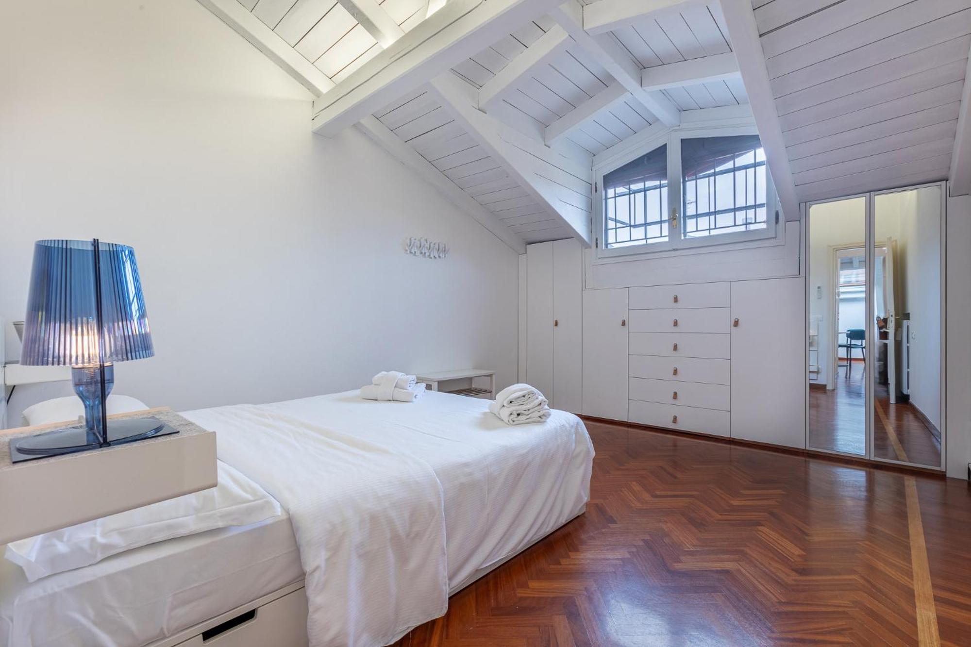 Pratello Elegante E Raffinata Mansarda Appartement Bologna Buitenkant foto